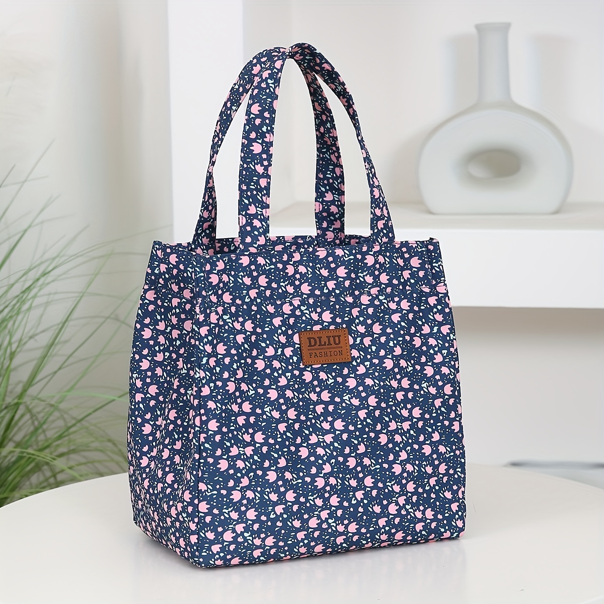 TEMU New Fashionable Printed Nylon Fabric Tote Bag, Lunch Bag with Aluminum Foil Insulation Layer and Zipper Seal, Perfect for Work Commuting and