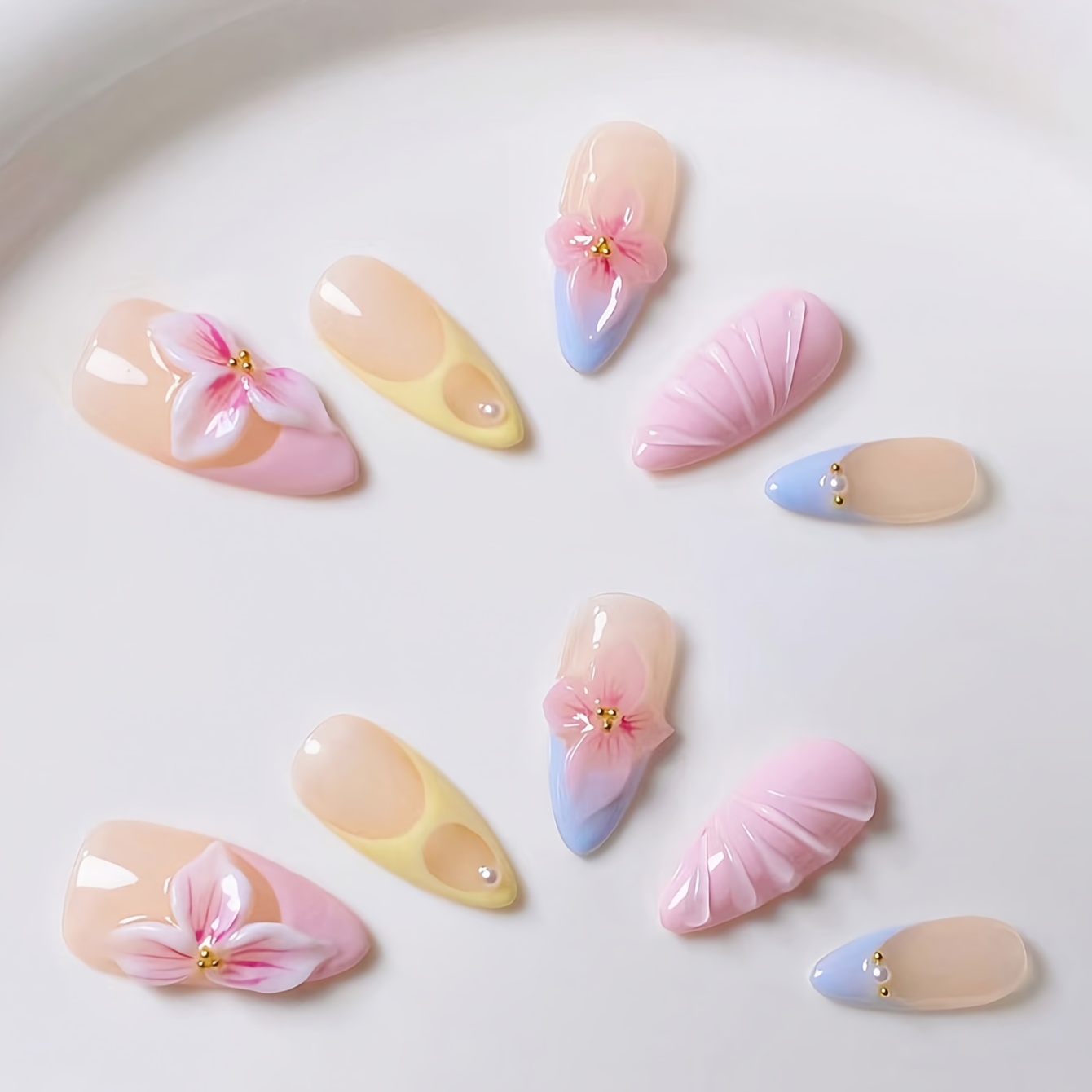 E-shop 10 Stück handgefertigte Mandel-Press-On-Nägel, Pink und Blau Farbblock, Französische Gelbe Hohle Französisch, Muschelmuster, Linien