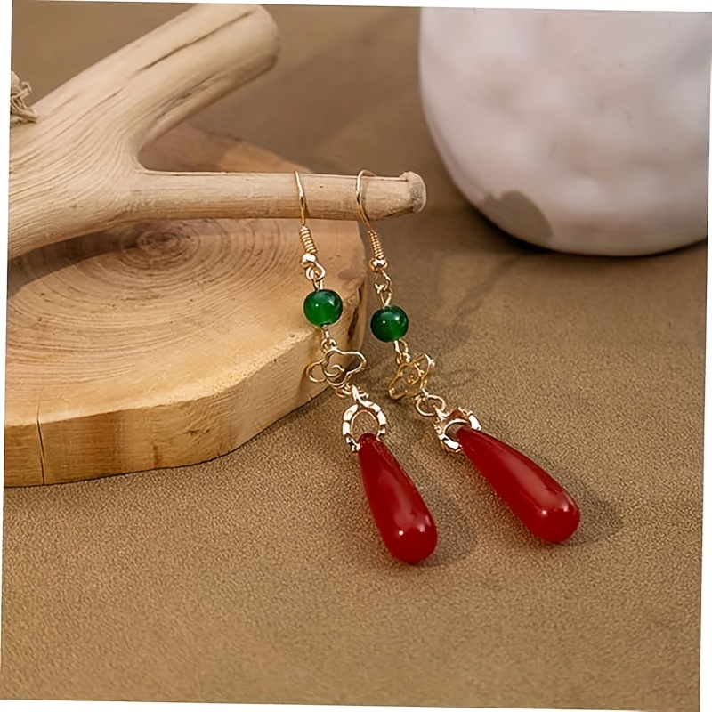 Pair Vintage Chinese Cloud Earrings Emerald Green Beaded Water Drop  Pendant with Red Tassels, Lightweight Resin Alloy Hook Earrings for Daily 