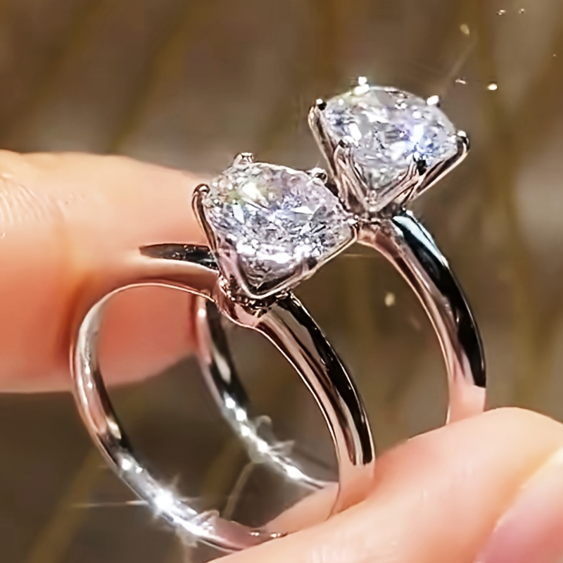 Round Cut Synthetic Gemstone Engagement Ring Glitter Style Bridal Wedding Ring