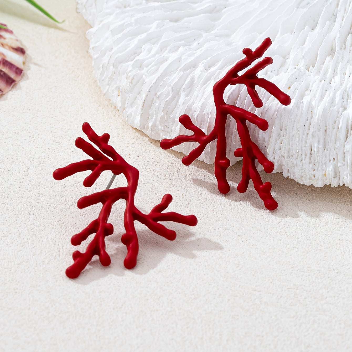 TEMU 1 Par de Aretes de Coral Vintage Rojos para Mujer, Joyería de Oído Versátil y Popular para