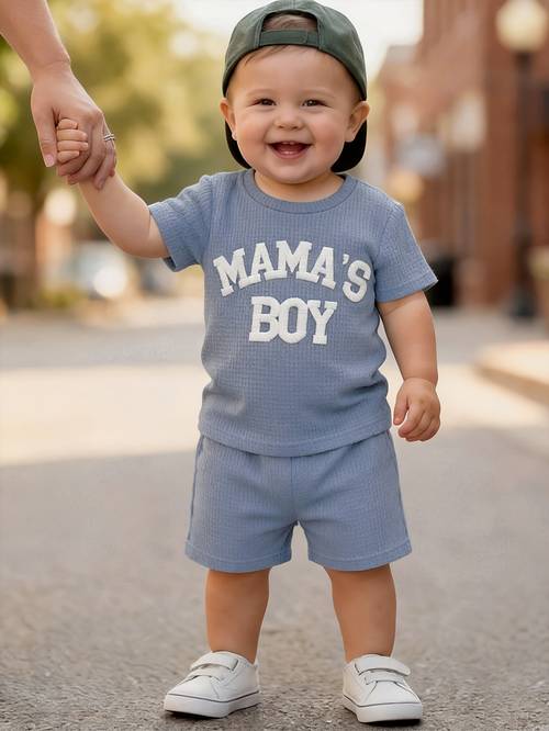 jongens zomer mode casual sportieve ronde hals pullover korte mouw shorts stijlvol 2-delige set, essentieel voor buitenactiviteiten met zacht materiaal en mamaboy trendy print, perfect voor buiten