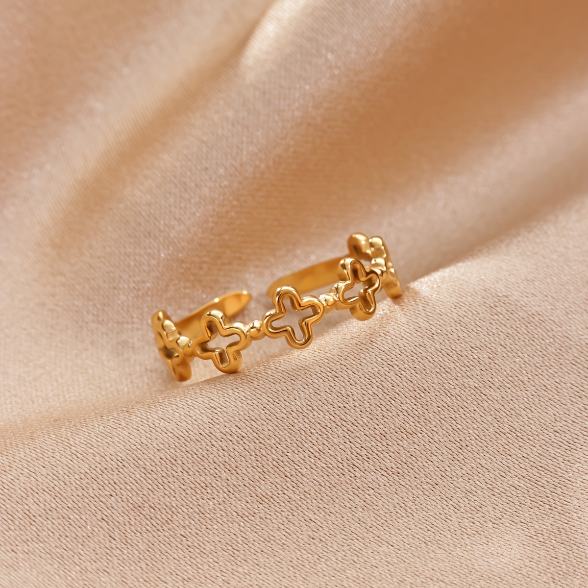 Women's Golden Stainless Steel Clover Splicing Open Ring