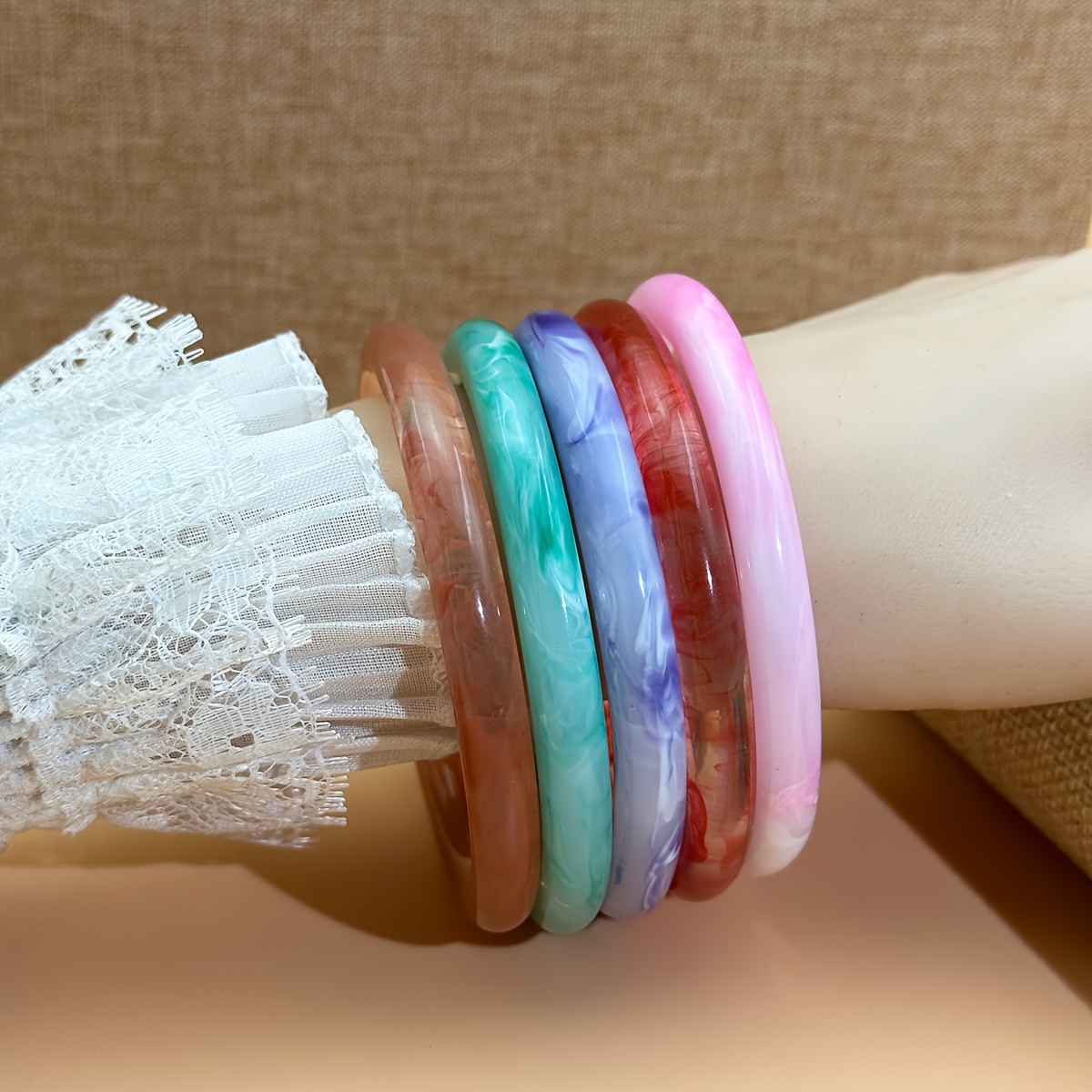 5pcs Gradient-Colored Resin Bangle Set, Stylish Gift