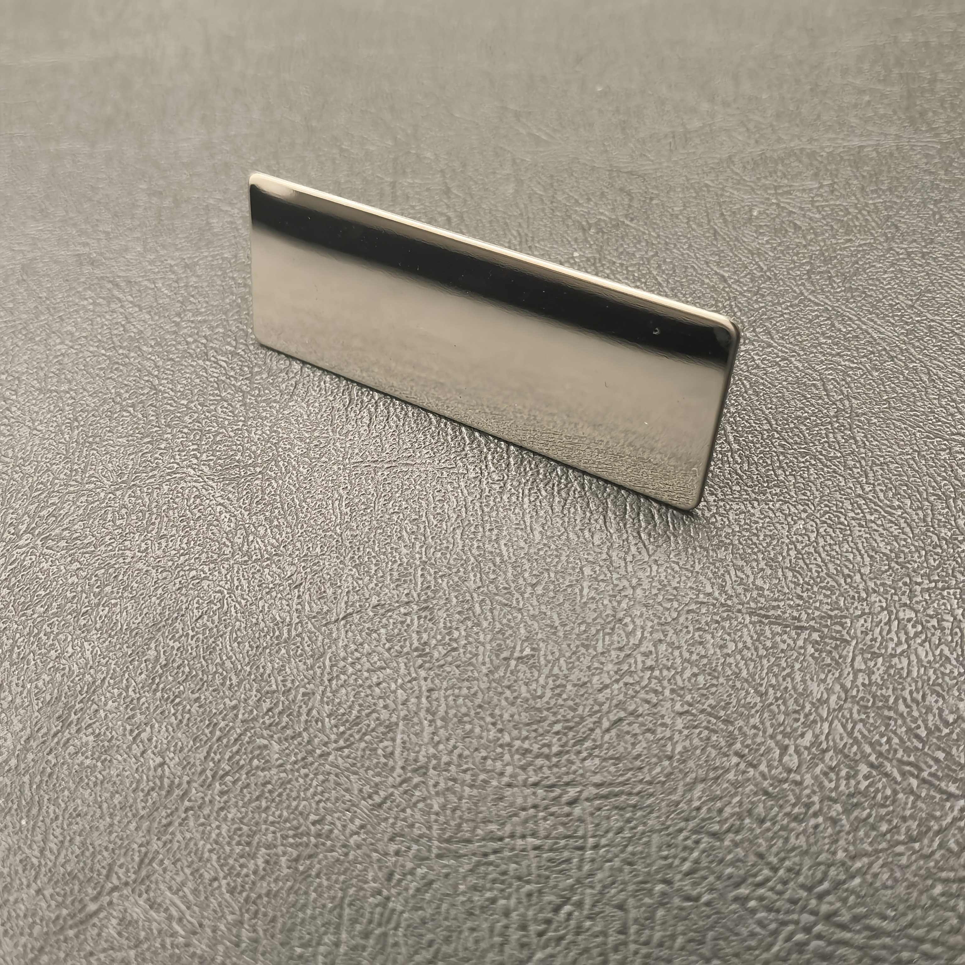 TEMU {customizable} Customizable Metal Nameplate With Any Information, On Any Flat Surface, Laser Engraving Does Not Fade, Metal Mirror Silvery
