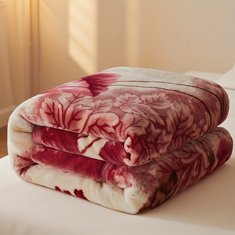 1pc warm plush blanket,   polyester throw with classic   - lightweight, fluffy & machine washable for bedroom, sofa, dorm, and outdoor use;     Product details 1