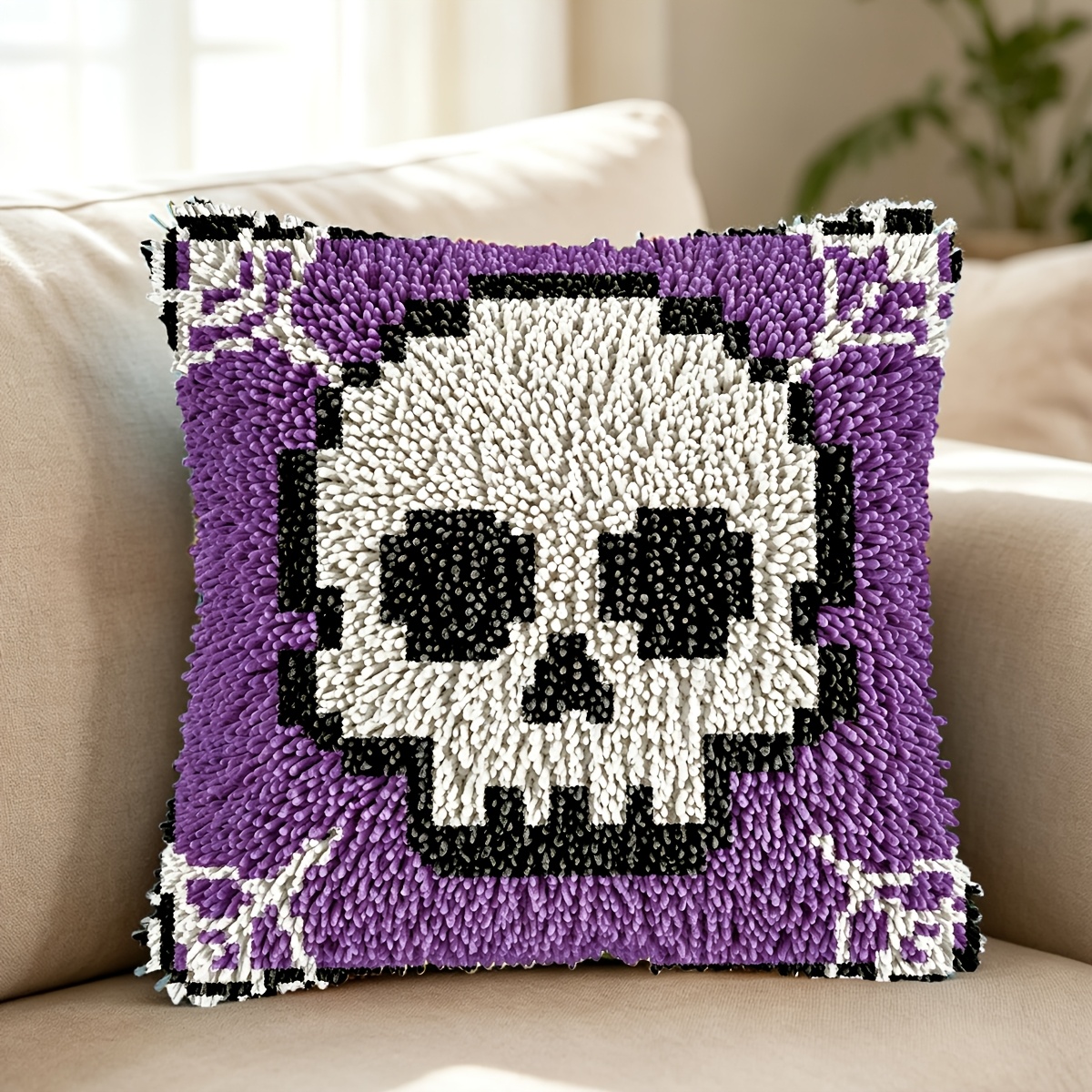 Latch Hook Kit with Halloween Skull Pattern for DIY Pillow Cover