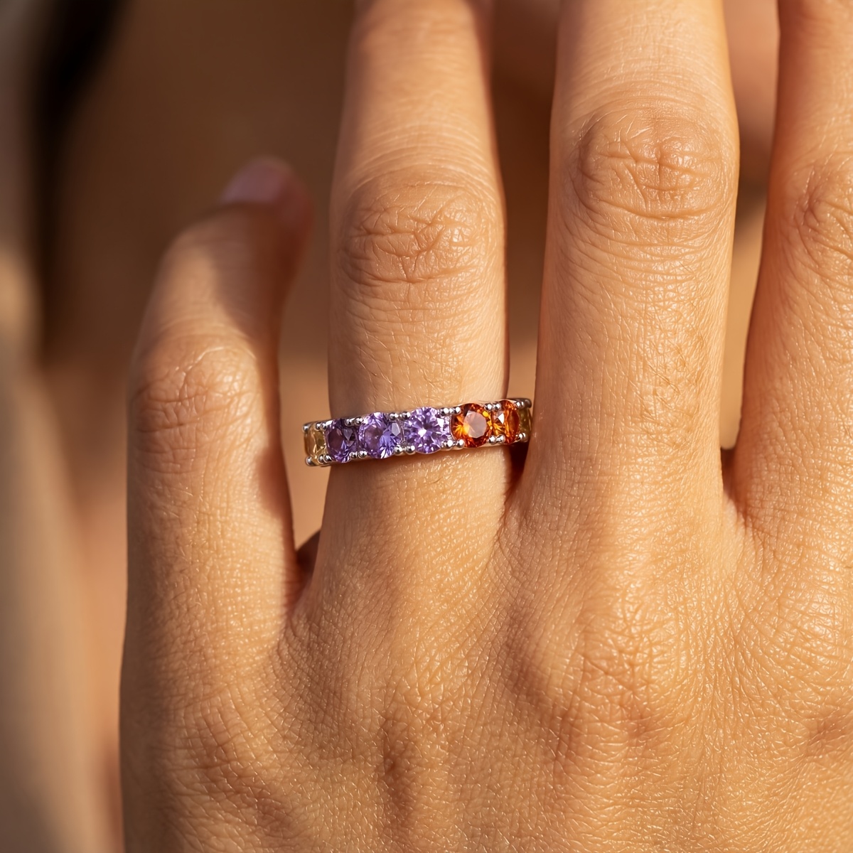 Vintage Women's Full Round Ring, Exquisite Design