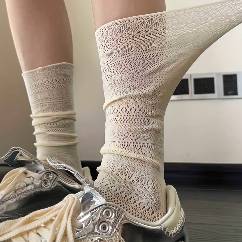 TEMU A Pair Of Ultra-thin Women's Spring And Summer Socks, Spring And Summer Thin Black And White Solid Color Floral Dark Pattern Stacking Socks