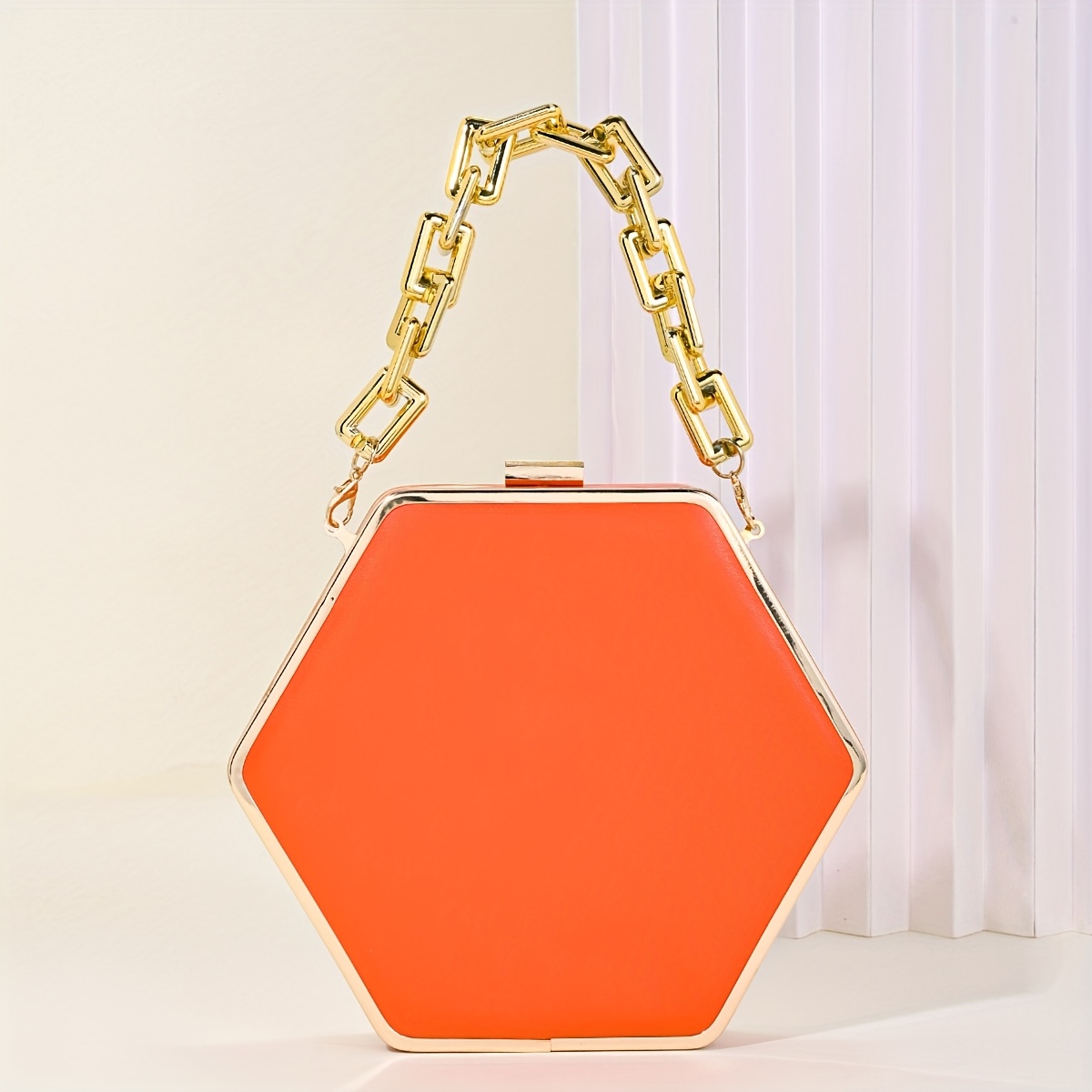 Elegant Hexagonal Clutch Bag with a Large Chain, Perfect for Evening Events, Parties, And Weddings.