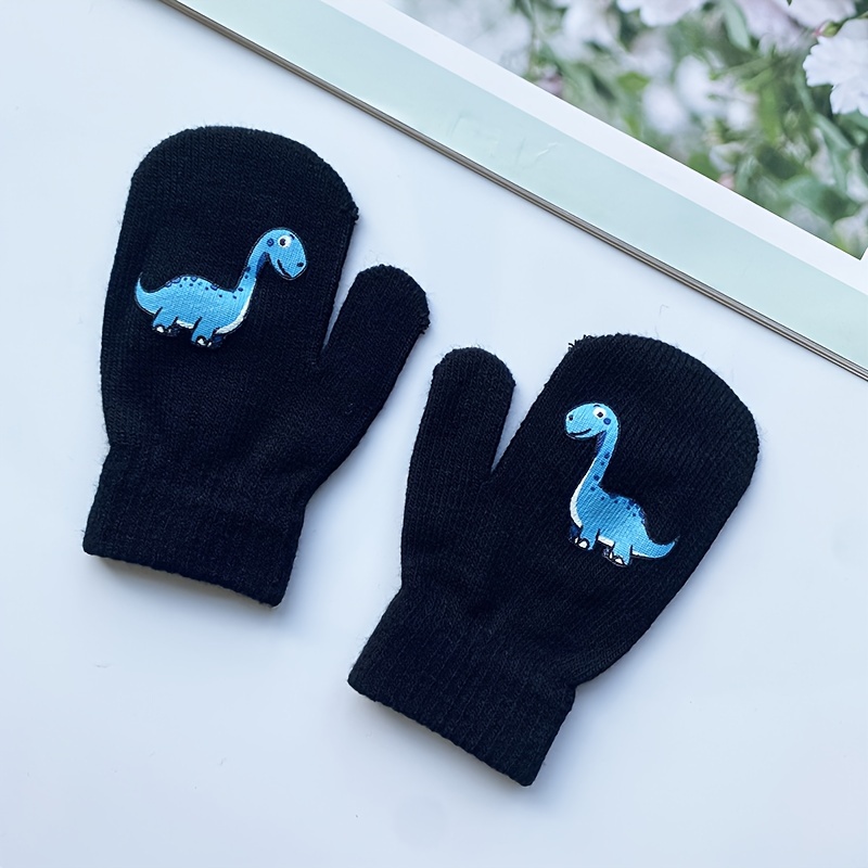 1 Pair Gloves, Fashionable New Dinosaur Warm And Skin-friendly, Suitable For Old Boys And Girls, Casual Outdoor Wear