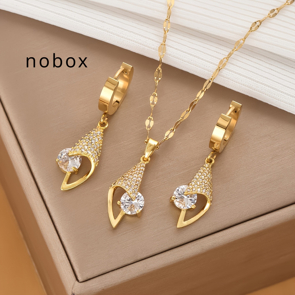 3pcs Set of Stainless Steel 18K Gold Plated-Plated Cubic Synthetic Cubic Zirconiaia Geometric Heart Earrings, Ins Light Luxury Romantic Style, Vintage Minimalist Fashion Trend, Versatile for Women and Couples, Suitable for Street, Daily Commute