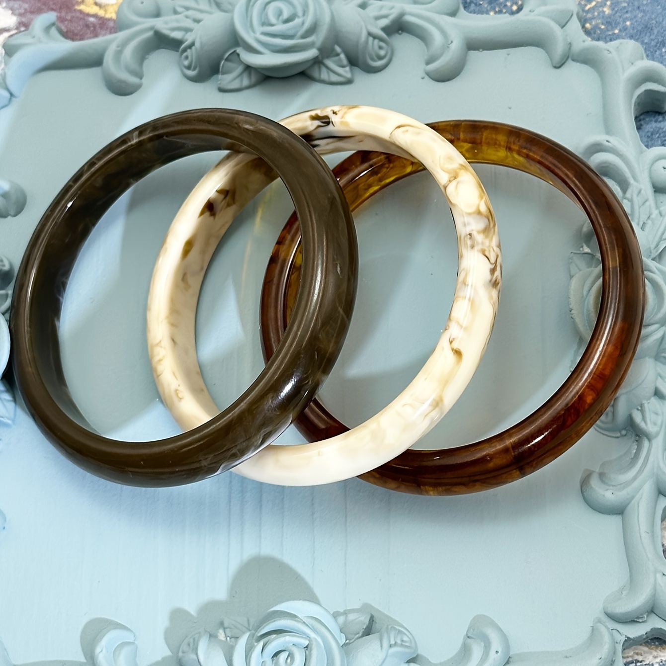 TEMU 3pcs Vintage Dopamine Gradient Resin Bracelet Set For Women - Perfect For Daily Wear & Parties, August Birthstone