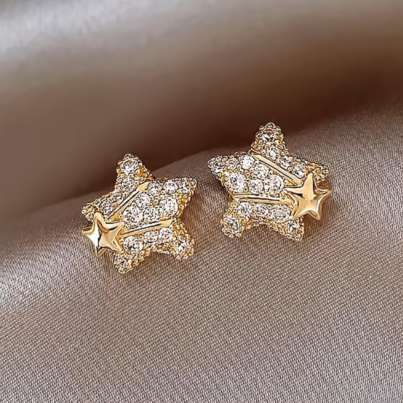 

Elegant Star-shaped Stud Earrings, Zinc Alloy With Copper Posts For And Gifting
