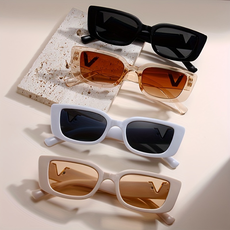 

2pcs Ladies Cat Eye Fashion Glasses Luxury Letter V Black Decorative Glasses Rectangle Small Frame Women's Driving Glasses