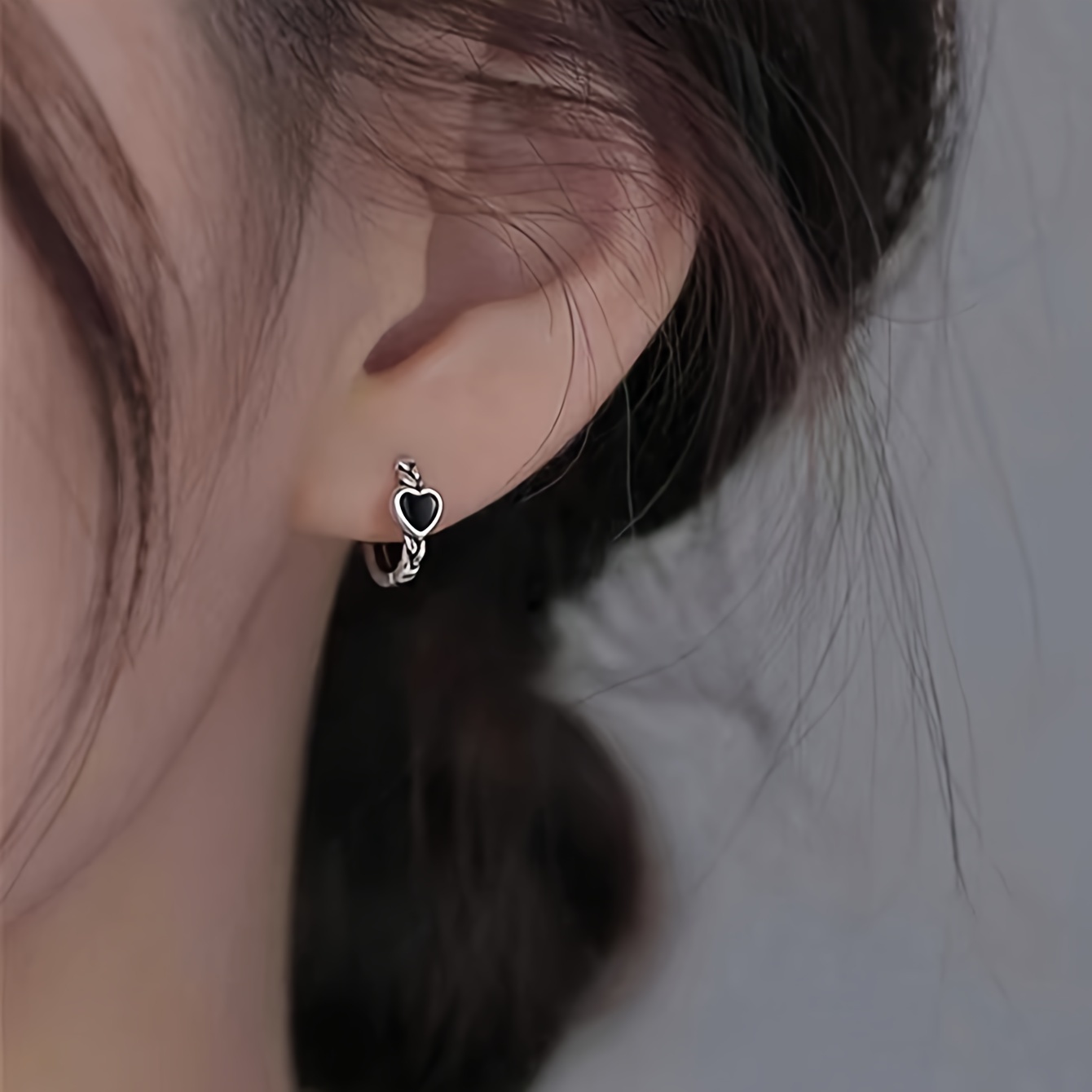 Women's Heart-Shaped Ear Clips — Easy Hoop Earrings