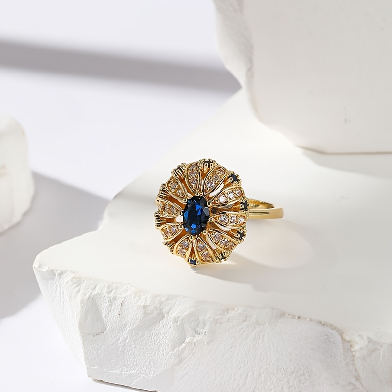 Women's European Vintage Court-Style Ring with Sparkling CZ
