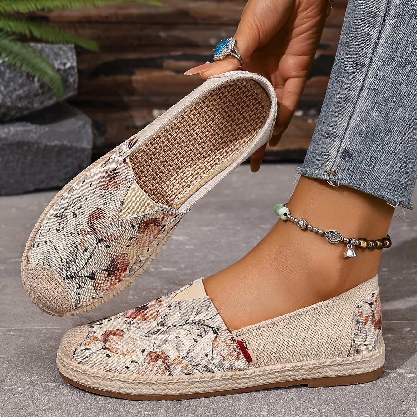 retro ink floral fisherman shoes womens lazy slip on breathable linen shoes new chinese style   printed grass weave shoes soft sole anti slip mom shoes   cloth shoes morandi literary floral fisherman shoes breathable non stuf