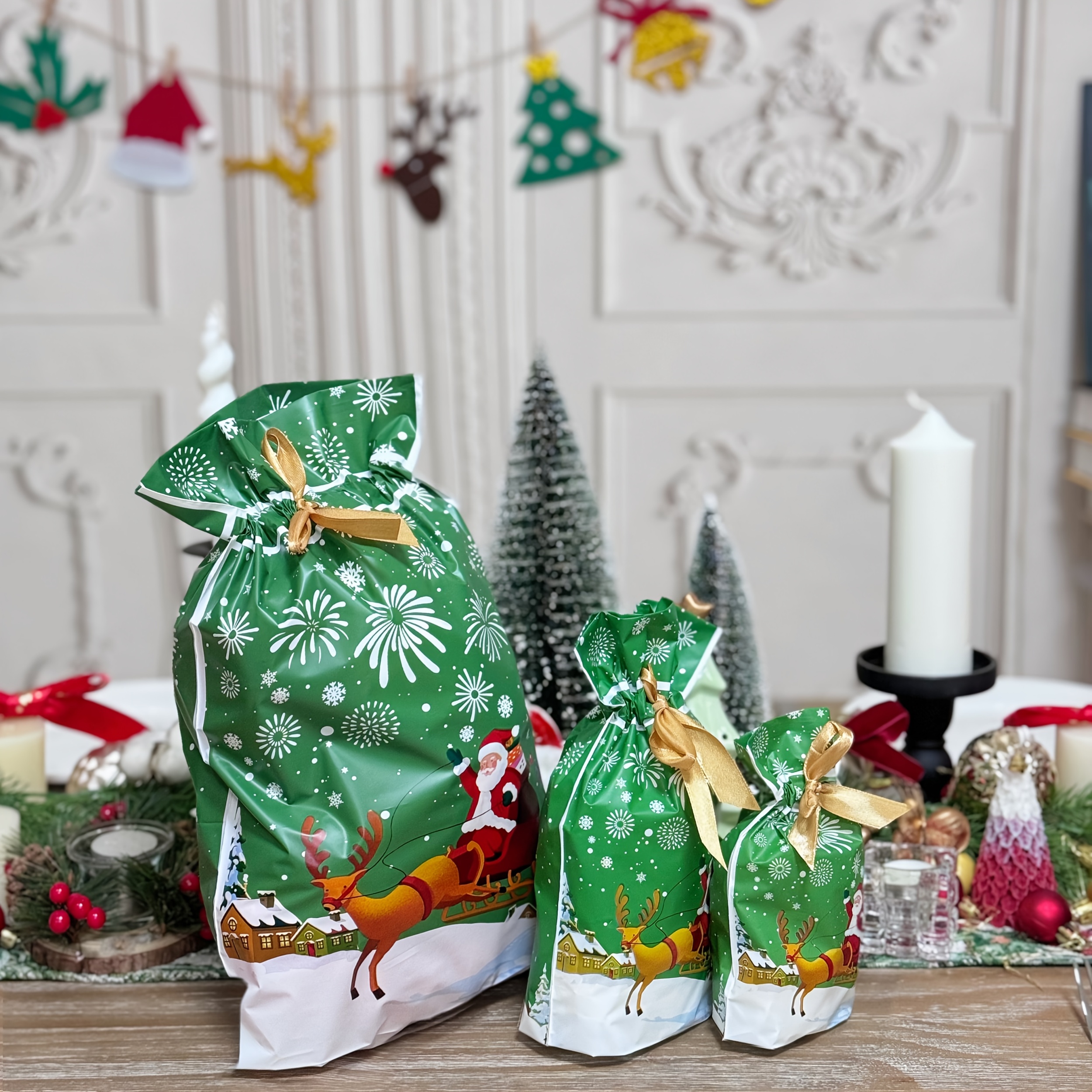 TEMU Cadeau pour elle/lui 10pcs/Set, Sacs cadeaux de Noël en plastique, Sacs d'emballage cadeaux avec ruban, Sacs à cordon 13.58X9.06Inch,
