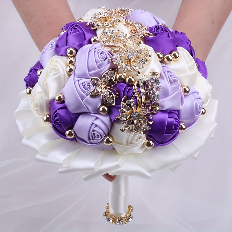   kuyov qizlar buketi boy qizil shokoladli güllar bilan kristal va marjon aksessuarlari bilan to'ldirilgan to'y to'plamlari tafsilotlari 22