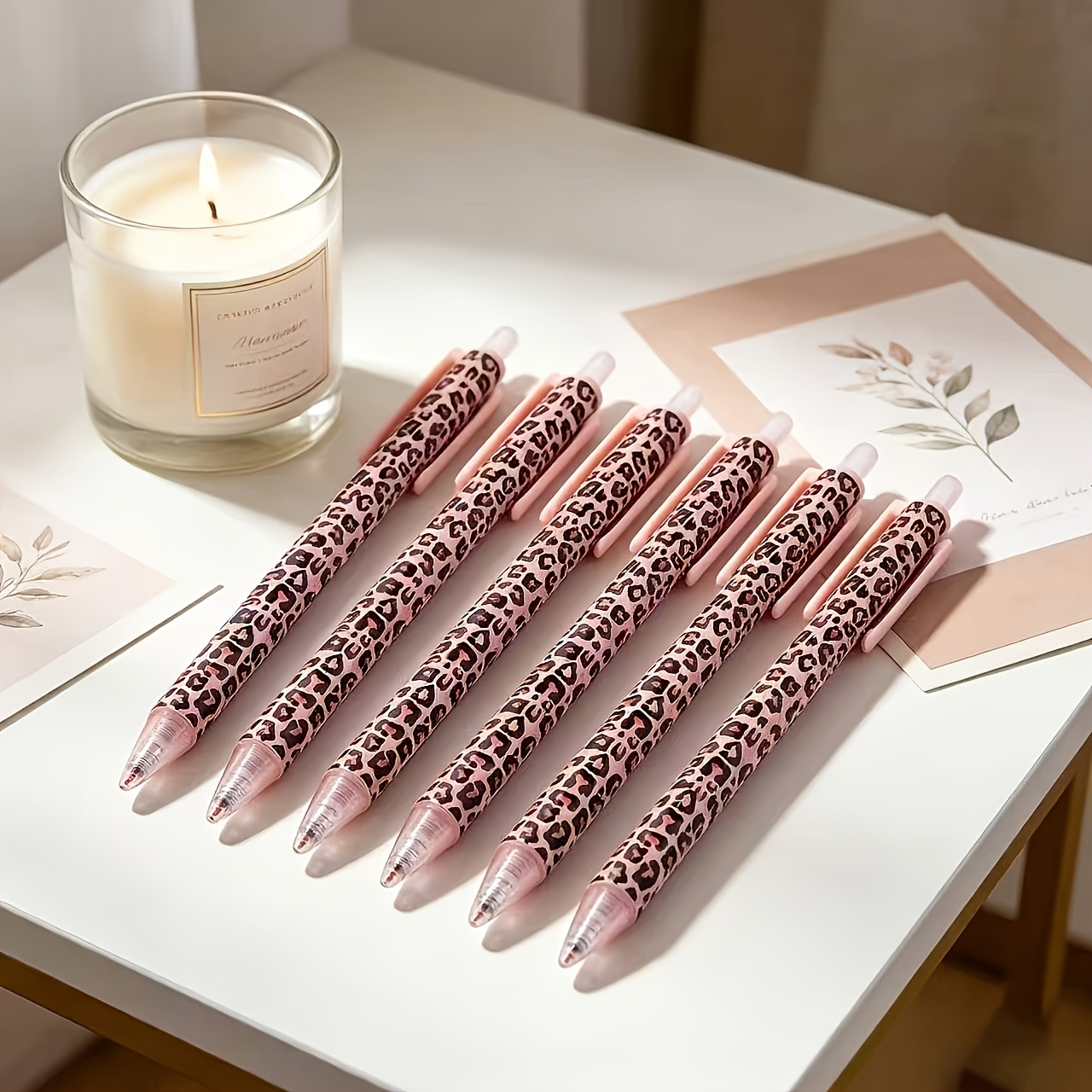 TEMU Ensemble de 6 stylos à bille rétractables à imprimé léopard rose - 6 stylos et 10 recharges, ensemble de papeterie de bureau à écriture lisse et