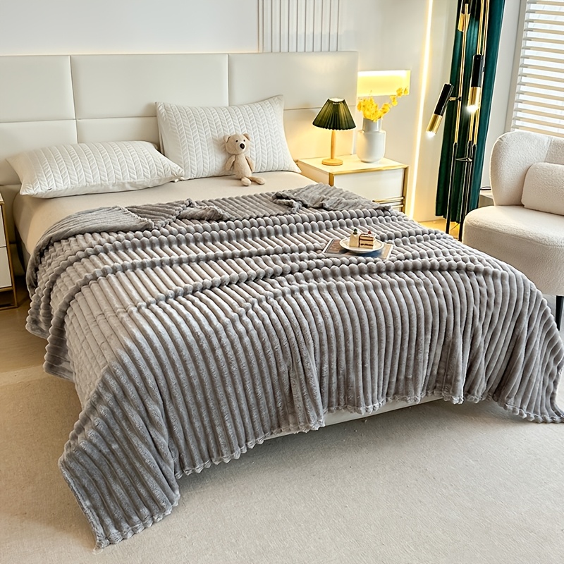 Luxurious Double-sided Faux Rabbit Fur Throw Blanket - Cozy Striped Flannel, Soft And Warm For , Office, Camping, Sofa - Versatile Polyester Bed Cover, Perfect Christmas Gift