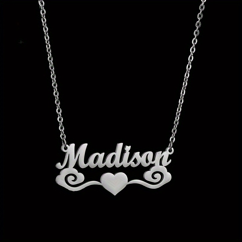 E-shop Modische personalisierte Edelstahl Schmuckkette mit Anhänger, elegante, trendige, glückstrahlende Wolken-Liebe-Herz, individuelle Buchstaben,