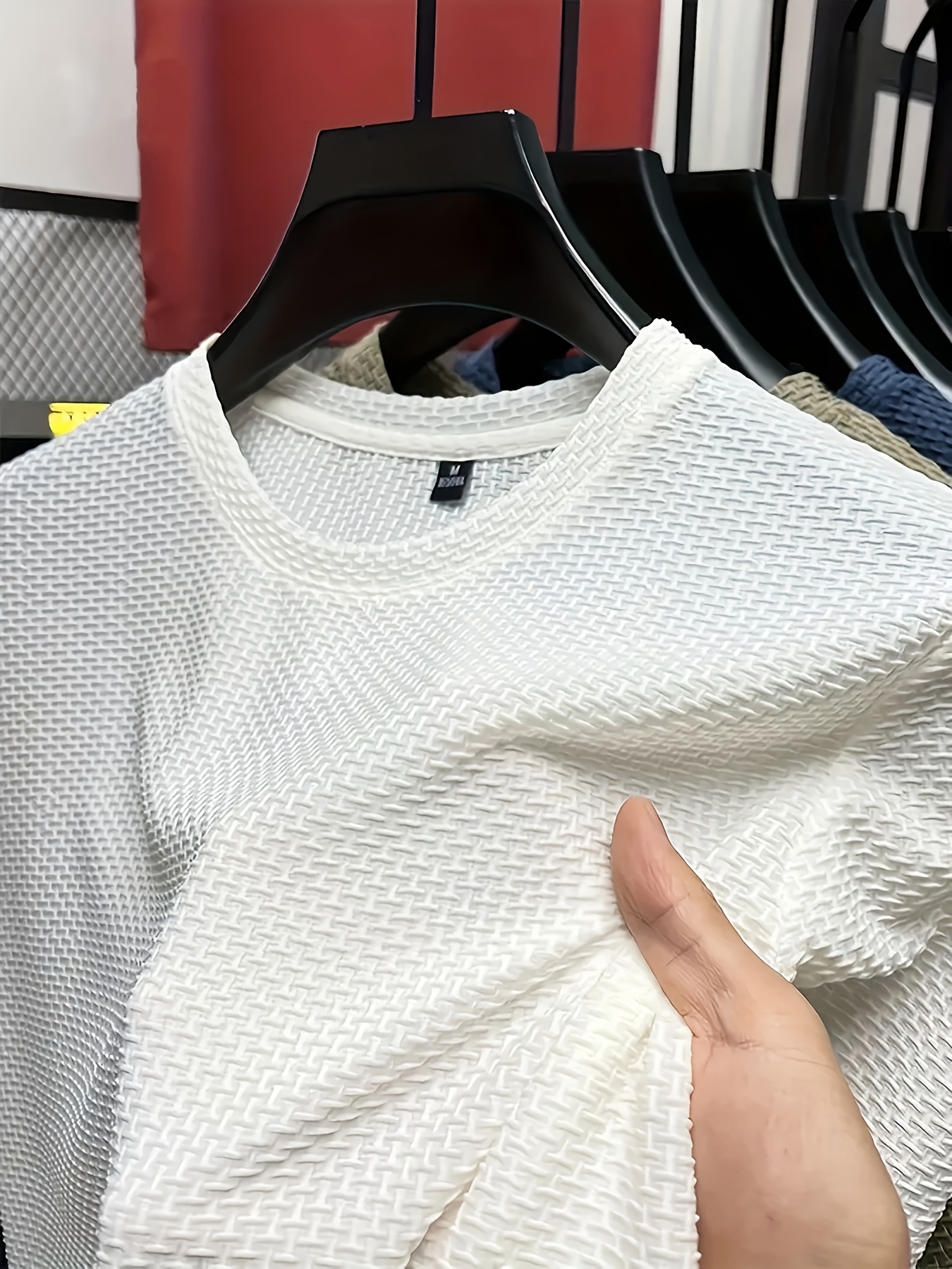 1pc Men's Ice Silky Fiber Crew Neck T-Shirt - Breathable Moisture-Wicking Workout Tee, Loose Fit Short Sleeve for Gym & Casual Wear, Lightweight Non-See-Through Fabric