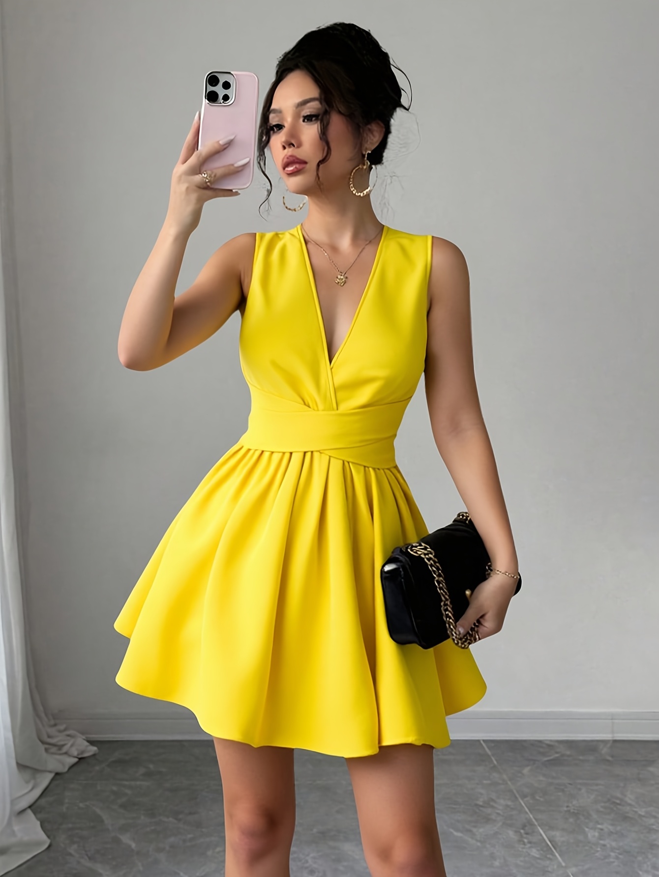 Women's Romantic Elegant * Solid Color *-cross V-neck Sleeveless A-line  Mini Dress, Versatile Concert Outfit Suitable for Beach and Parties