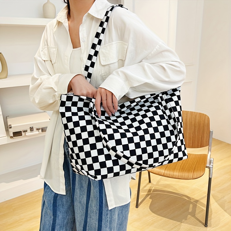 

Stylish Black And White Checkered Tote Bag For Women, Large Capacity Shoulder Bag, Suitable For Outdoor Travel And Shopping