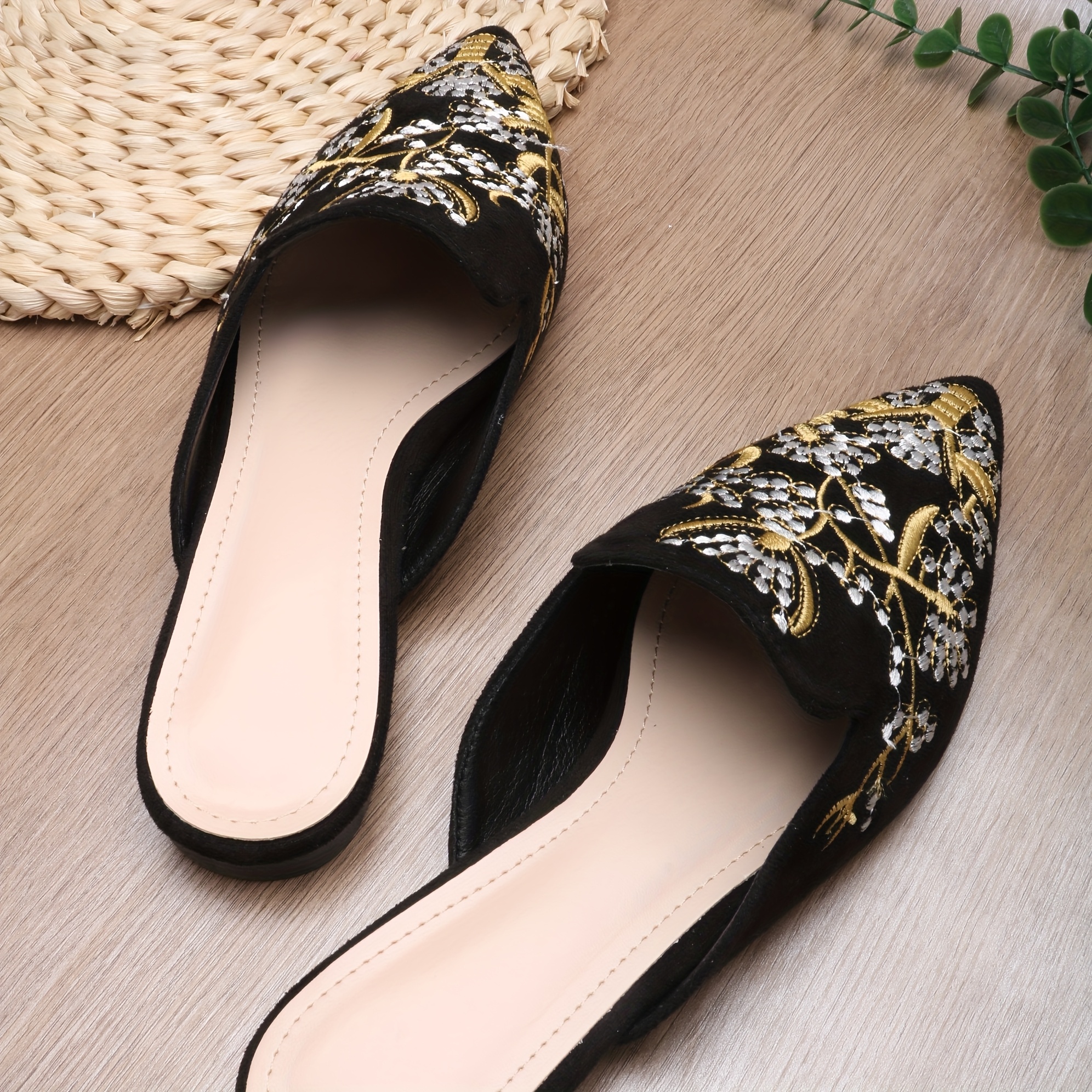 Women's Flat Slippers, New Summer Style, Chinese-style Cool Slippers, Half-slip Shoes for Women, Suitable for Outdoor Wear, Women Shoes