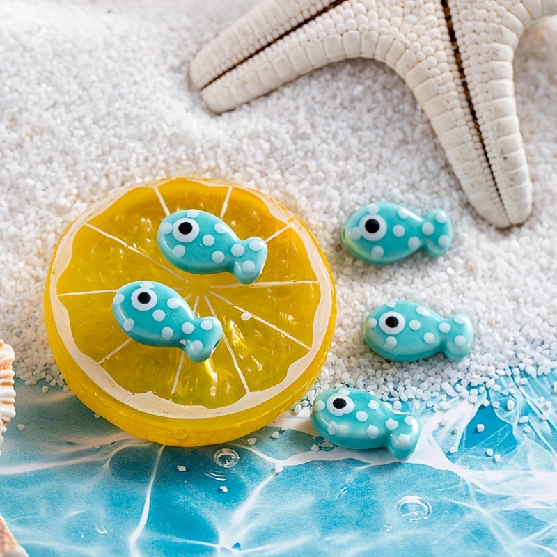 5pcs Bohemian Blue Ceramic Fish Pendant Handmade Diy Necklace Accessories, Fashion Bracelet Earring Decorations, Random Assortment (sizes May Slightly)