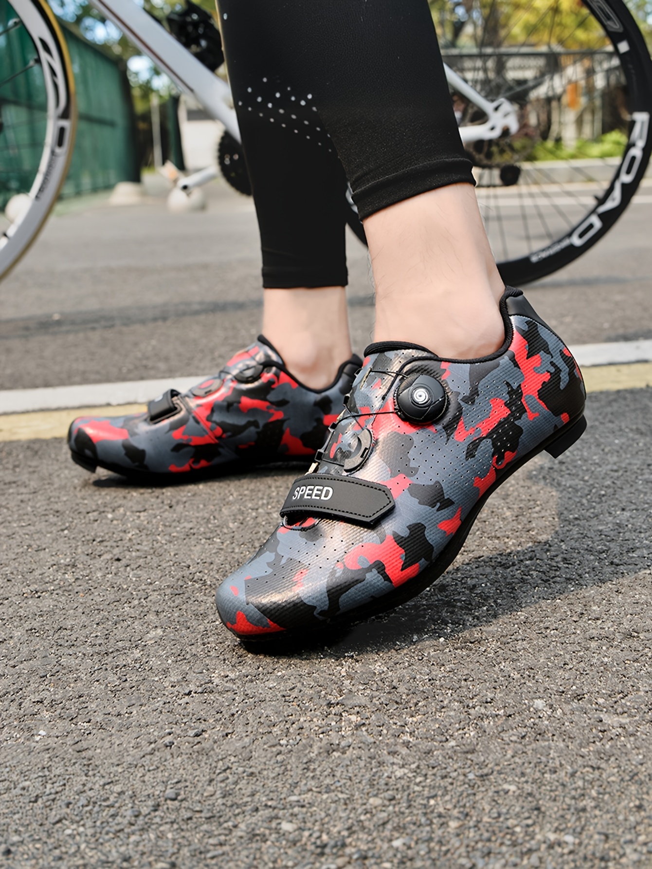 Sneakers, Professional Road Bicycle Shoes Men Women Sports Route Cycling Shoes Self-locking Racing Bicycle Cleats Shoes, Unisex Zapatos De Hombre Motorcycle Riding Gear Stuff, Road Bike Lock Shoes Breathable Non-slip Wear-resistant Pedal Bicycle