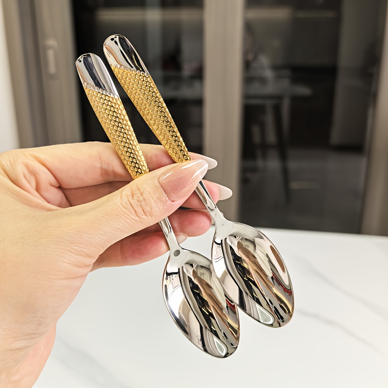 4/6 Stück Luxus Espressolöffel, Edelstahl Mini Kaffeelöffel, 14,48 cm stilvolles Mini Teelöffel-Set zum Umrühren von Kaffee, Dessertkuchen, Eiscreme, Vorspeise Cappuccino, spülmaschinenfest,