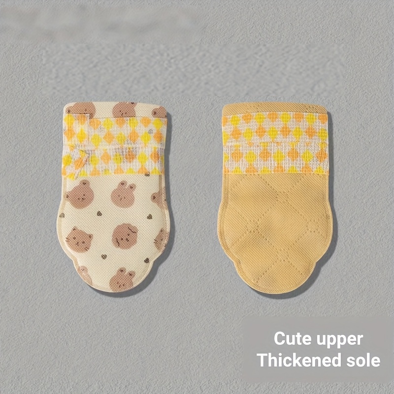 28pcs Disposable Booties Set for Dogs and Cats with Adjustable Bandages