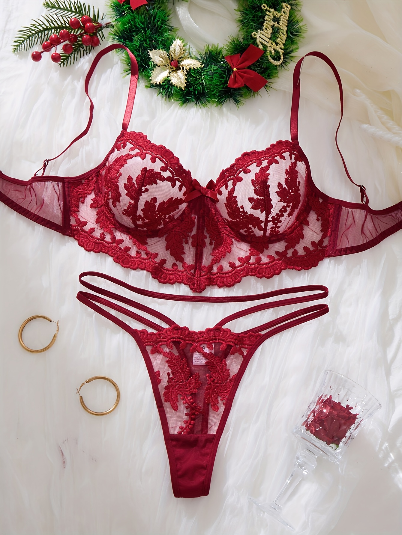 red lingerie for women