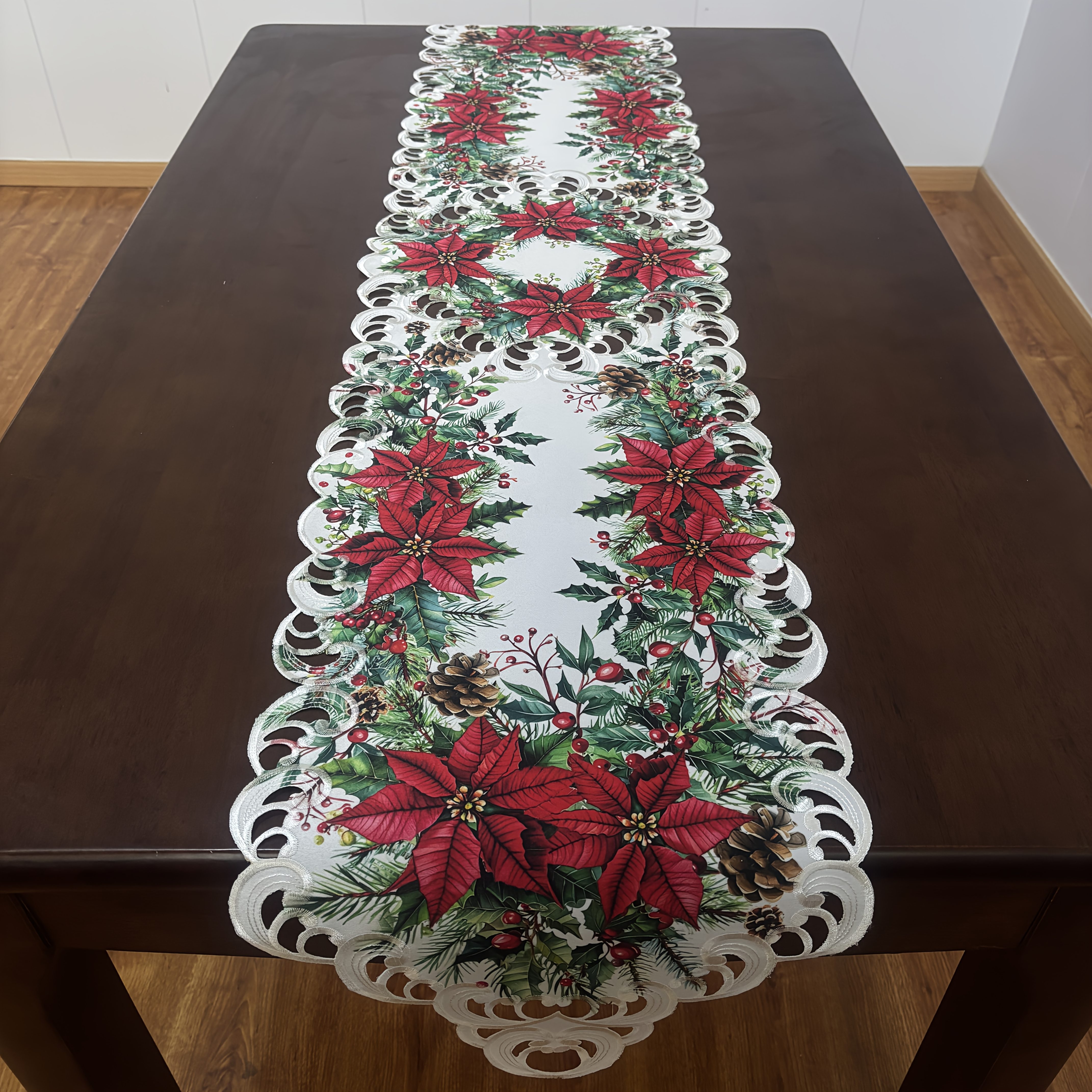 TEMU Chemin de table de Noël avec broderie de fleurs de Noël rouges, serviette de table ajourée avec broderie de fleurs de Noël rouges, chemin de