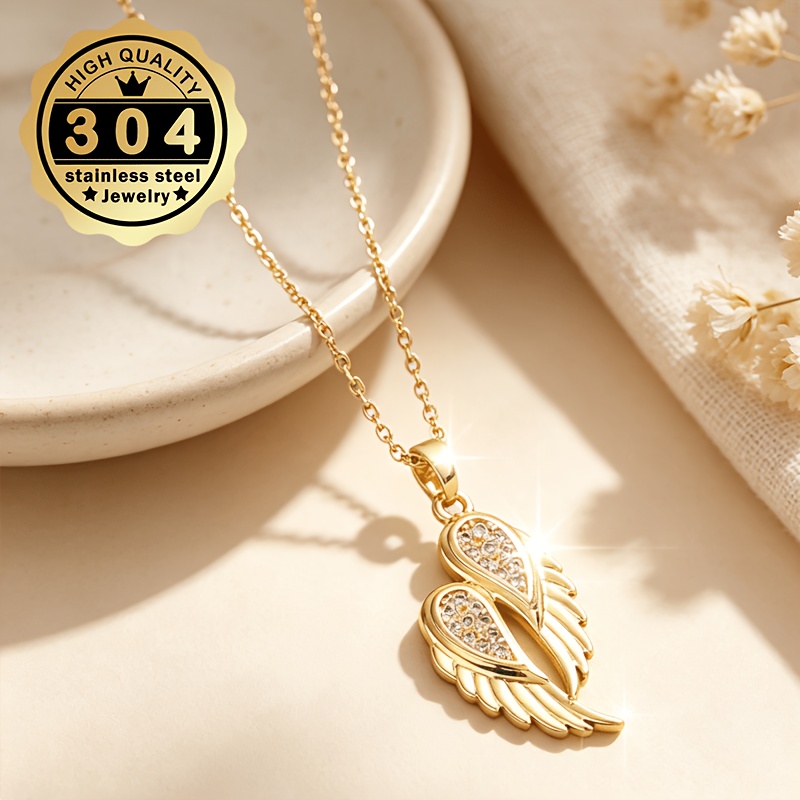 Women's Angel Wing Style Necklace with Synthetic Zirconia