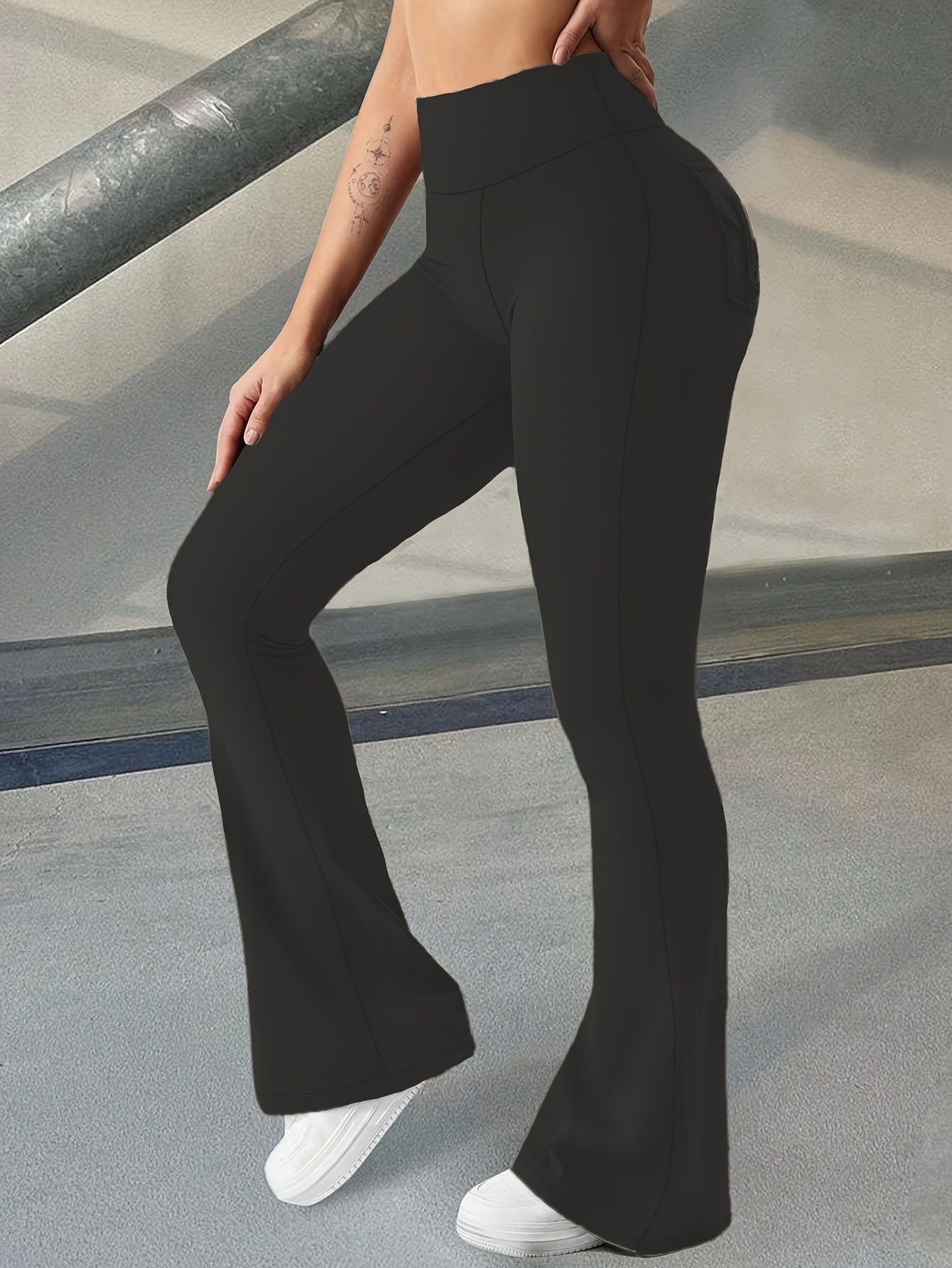 Flared Leggings Ruched Bottom Workout Pants Women's High-Waisted