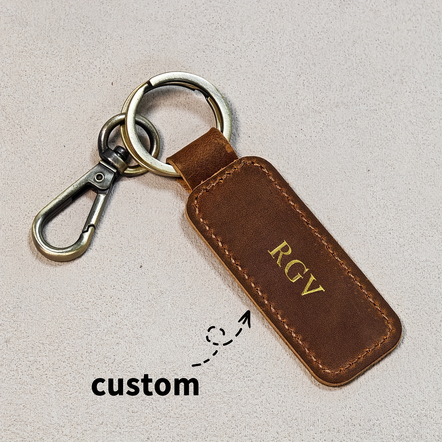 Customizable Genuine Leather Keychain, Personalized Name Customization,  Retro Style Car Key Chain, Fashion Accessory Suitable for Men and Women  as