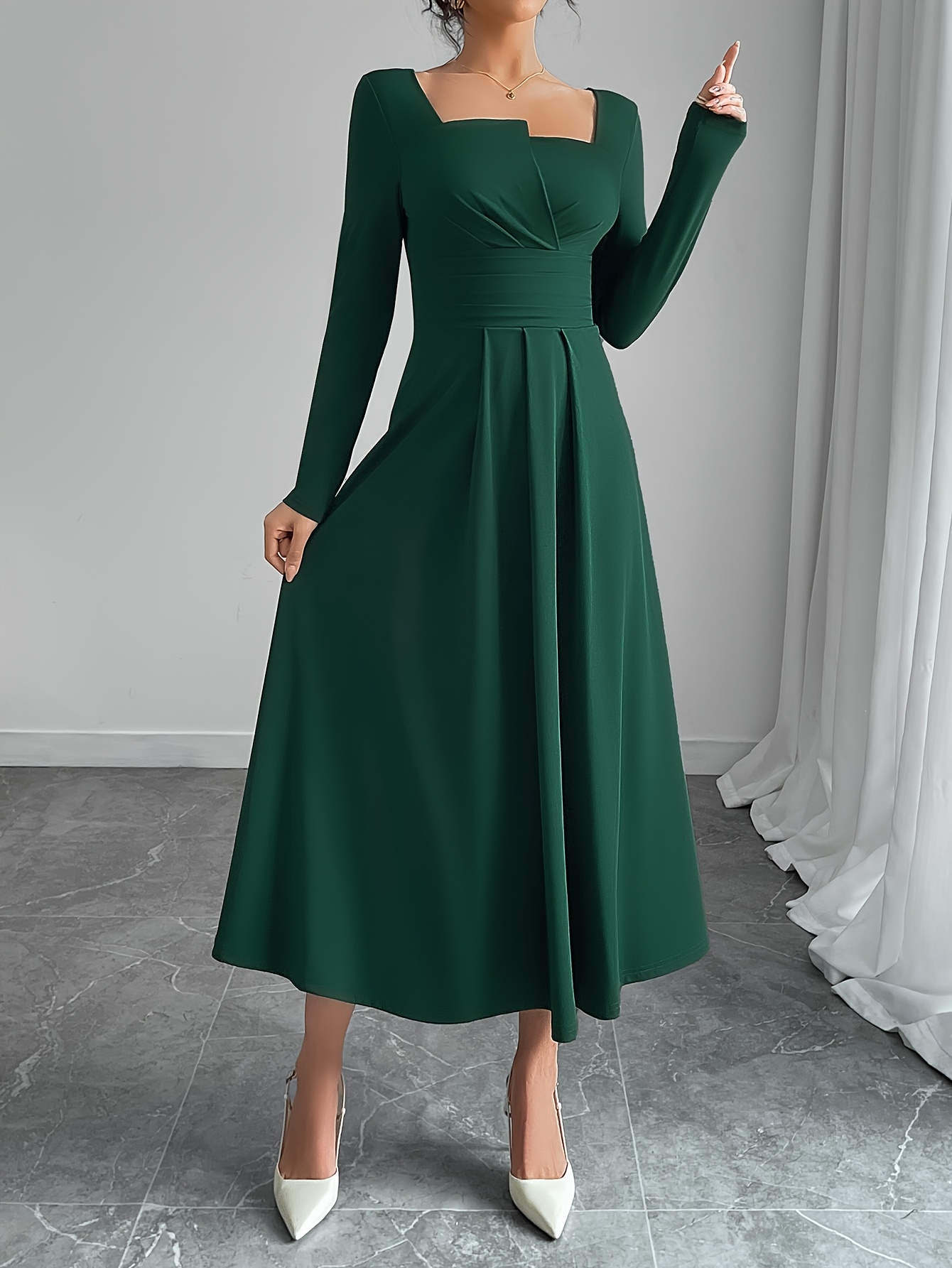 green emerald velvet dress Square Neck Jacquard Midi Dress, Medium main image 0