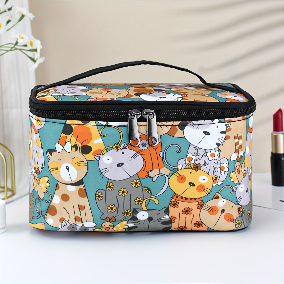 

Whimsical Kitty Cosmetics Case: Large, Waterproof, And Adorable - Perfect For Your Makeup Essentials