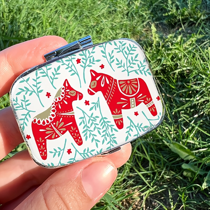 

1pc Swedish Dala Horses – Red & Mint Palette Square Pill Box,mini Pill Box,2 Compartment Medicine Pill Organizer,household Portable Medicine Storage Box,for Pockets Purses Travel Unique Gift