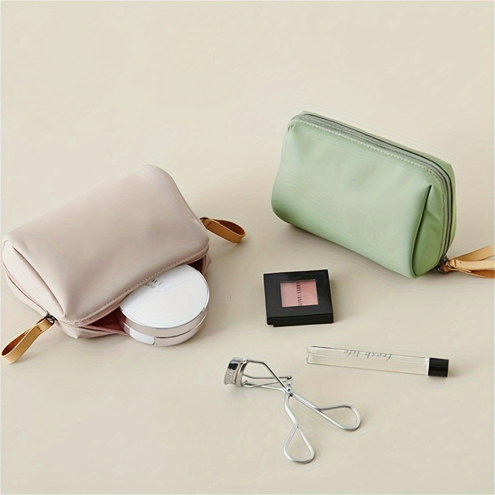 

1pc Korean Style Mini Portable Cosmetic Bag, Small Divider Lipstick Makeup Storage Pouch, Travel Toiletry Organizer Zip Case