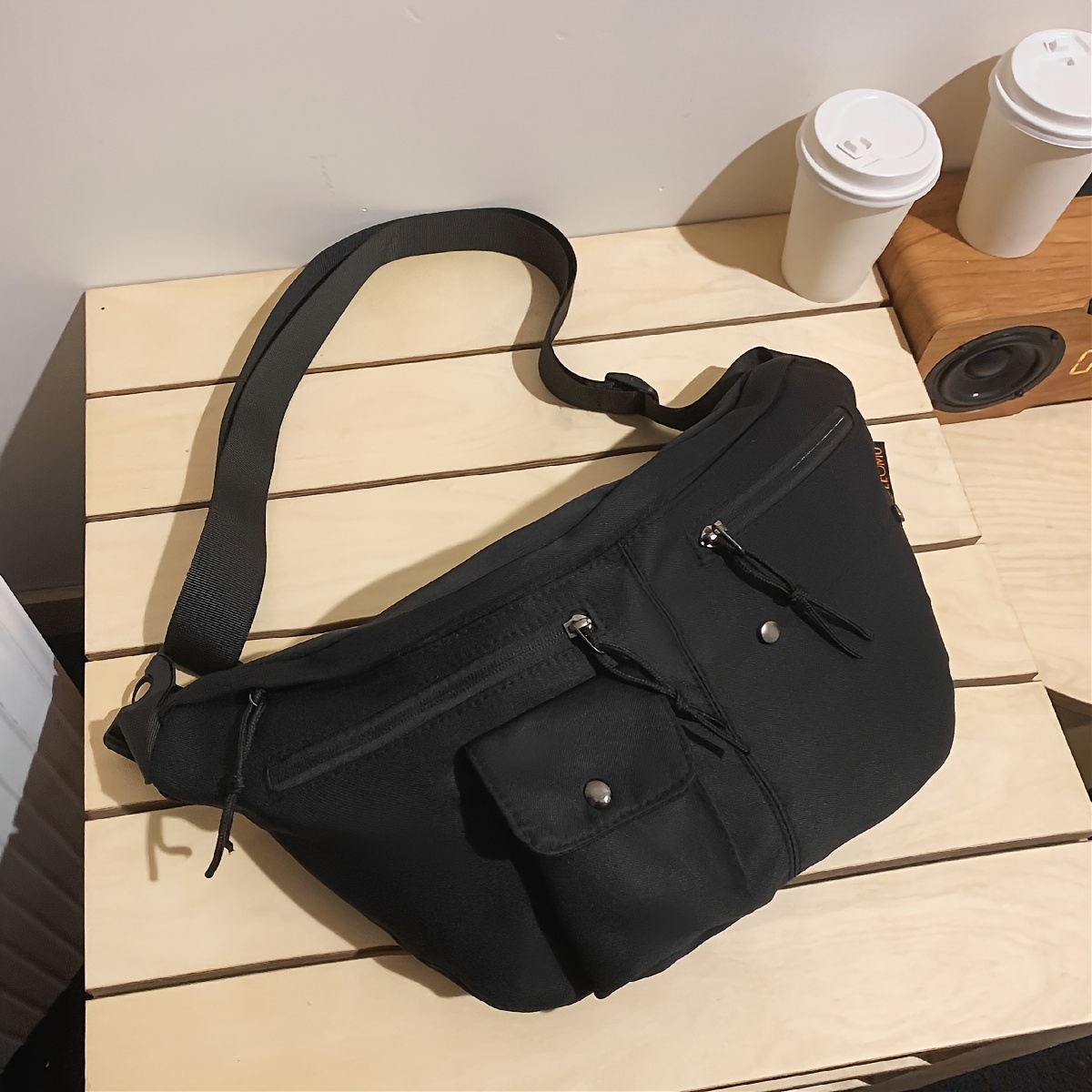 Image of Large Capacity Chest Bag, Casual Body Bag, Multi-pocket Waist Pack, Suitable For Outdoor Sports And Travel