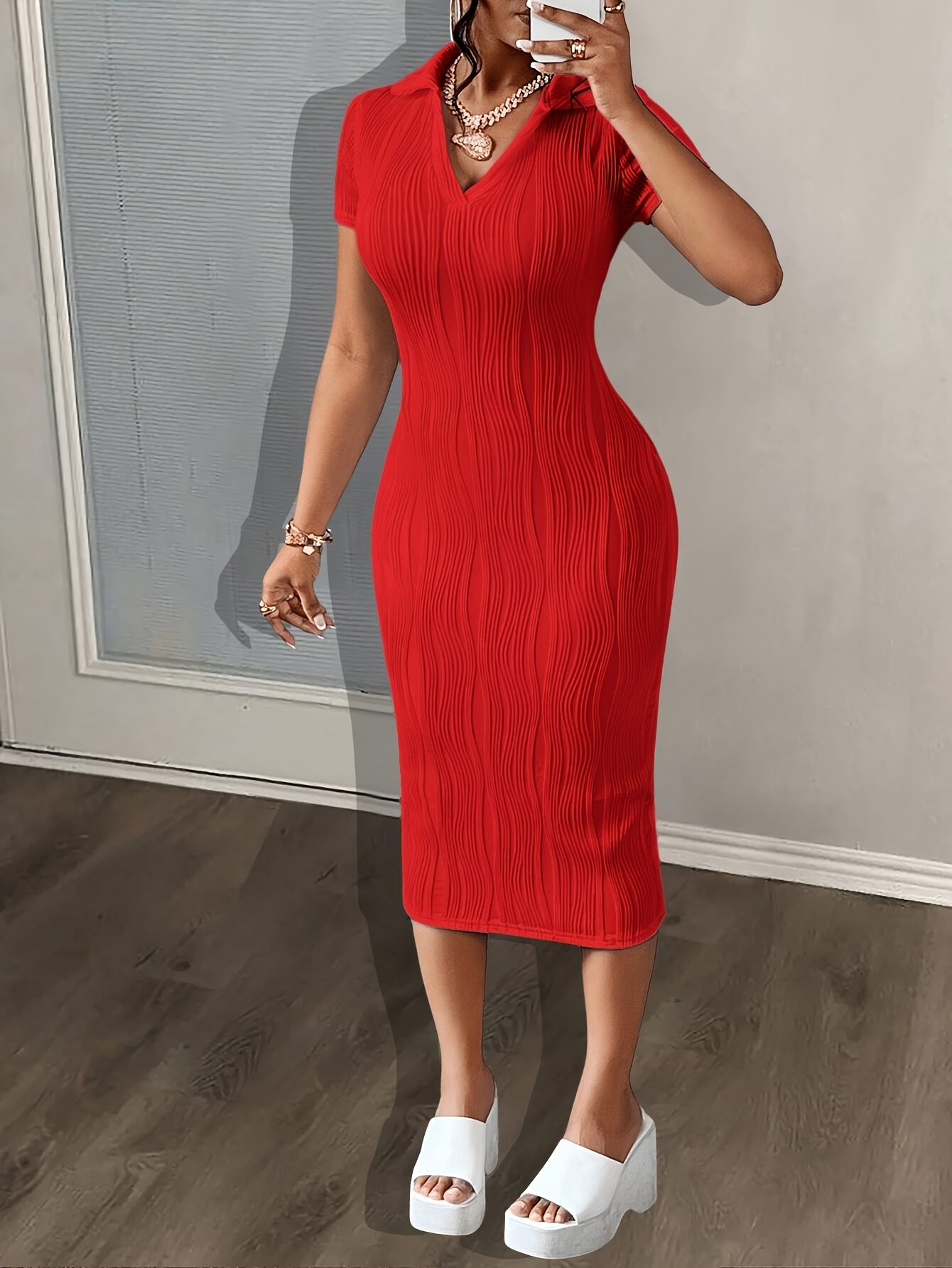 [V-Neck Short-Sleeve Dress] Elegant Fitted Long Short-Sleeve V-Neck Dress - Solid Color Texture for Commuting, Travel, Cocktails, Parties, Everyday Wear in Spring, Summer, Autumn