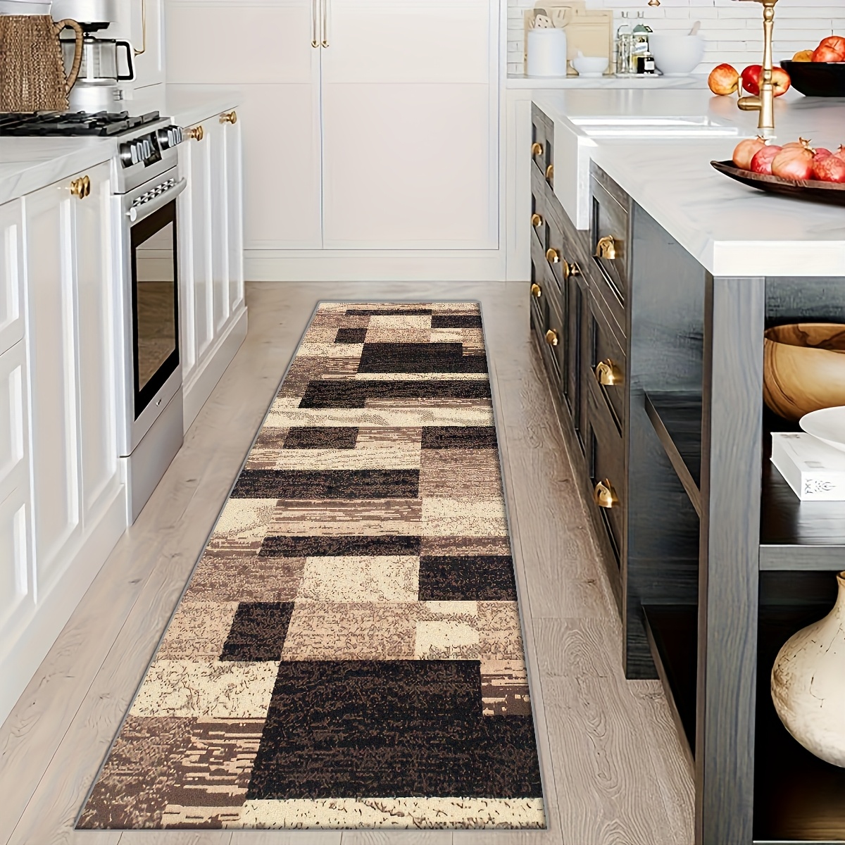 Image of Golden Diamond Velvet 1pc Vintage Geometric Pattern Washable Rug, Home Decor Hallway Rug, Kitchen Long Mat Comfortable Hallway Mat, Bedroom Foot Mat Outdoor Mat, Outdoor Rug, Runner Rug