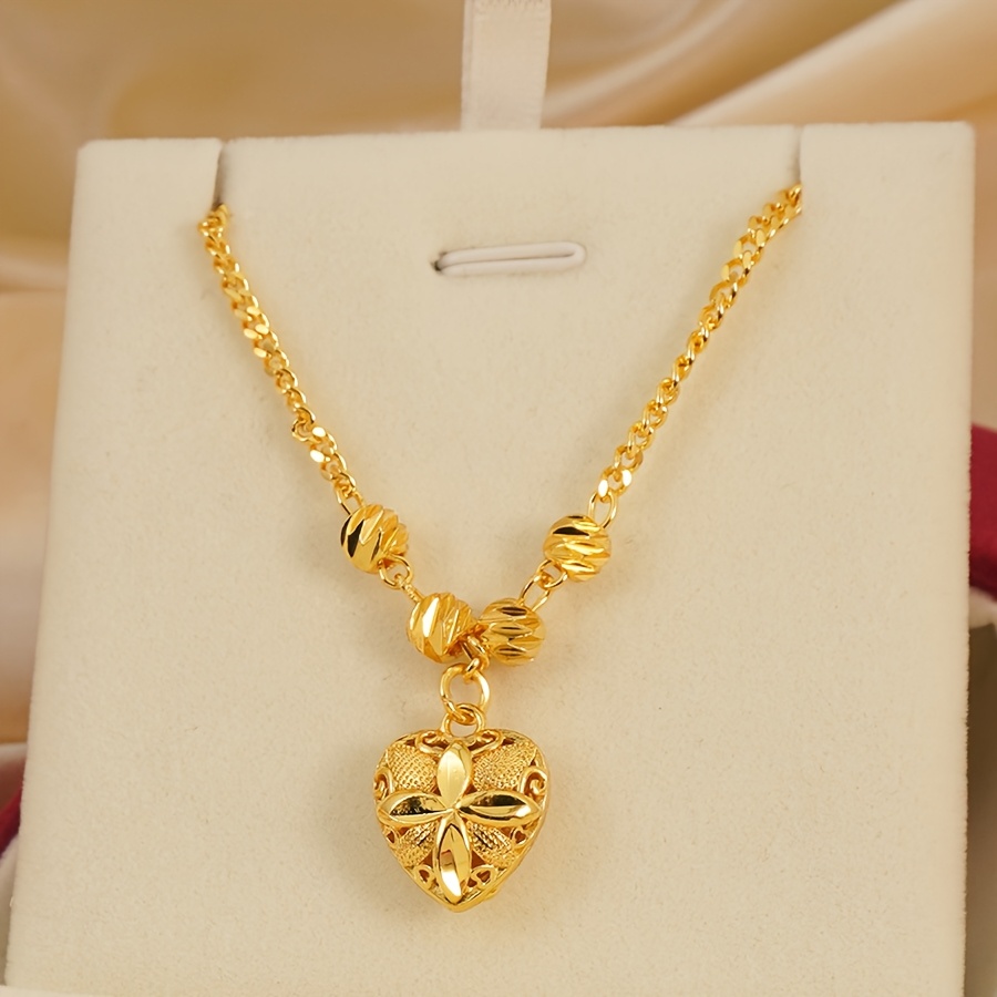 [Love Necklace] Love Necklace, Fashionable Copper Necklace, 24K Gold Plated Golden-plated Heart-shaped Pendant Necklace, Women's Daily Necessities, Friends' Jewelry Gifts, Party Saudi Arabia National Day