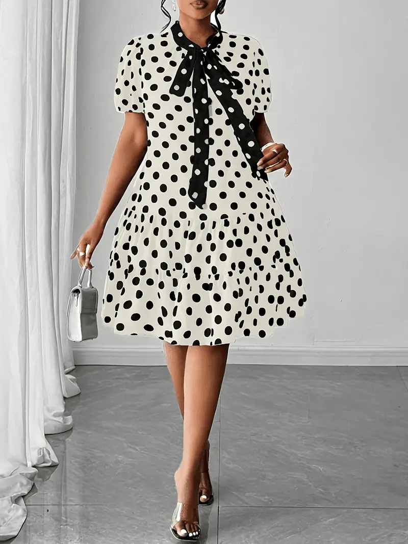 black and white polka dot dress with red shoes Polka Dot Dress With Red Shoes Shoeper Shoe Challenge 65: Lady In Red (Peep Toes) Shoeperwoman
