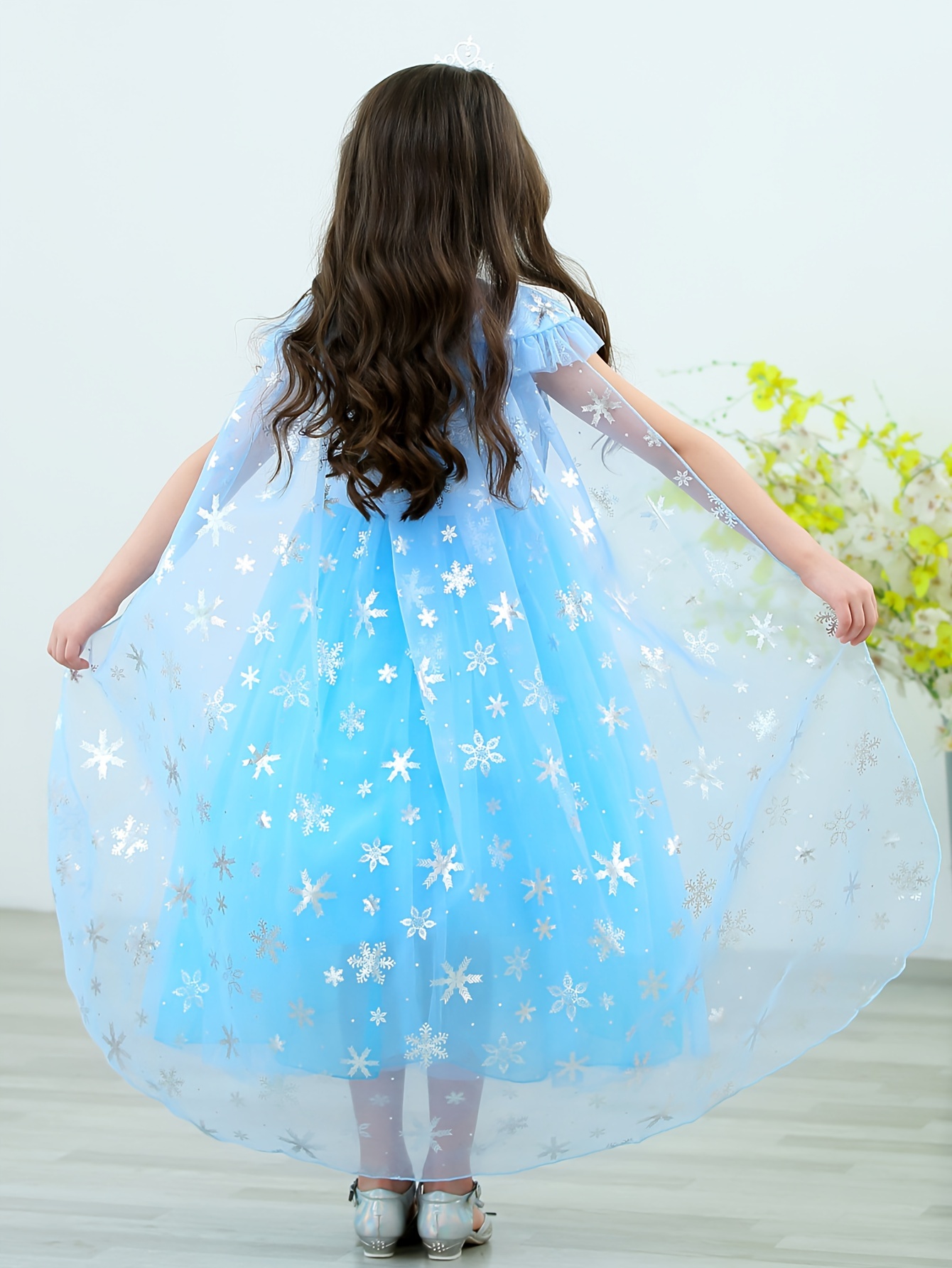 Cape Voor Meisjes, Prinses Kostuum Met Tule En Glinsterende Pailletten,  Kleurrijk Halloween-Kostuum Met Toverstaf, 6-, image size:800x1066